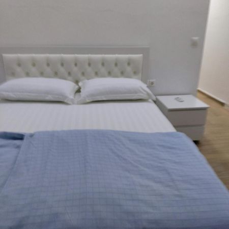 Spacious Apartment Near The Beach Sarandë Exteriér fotografie