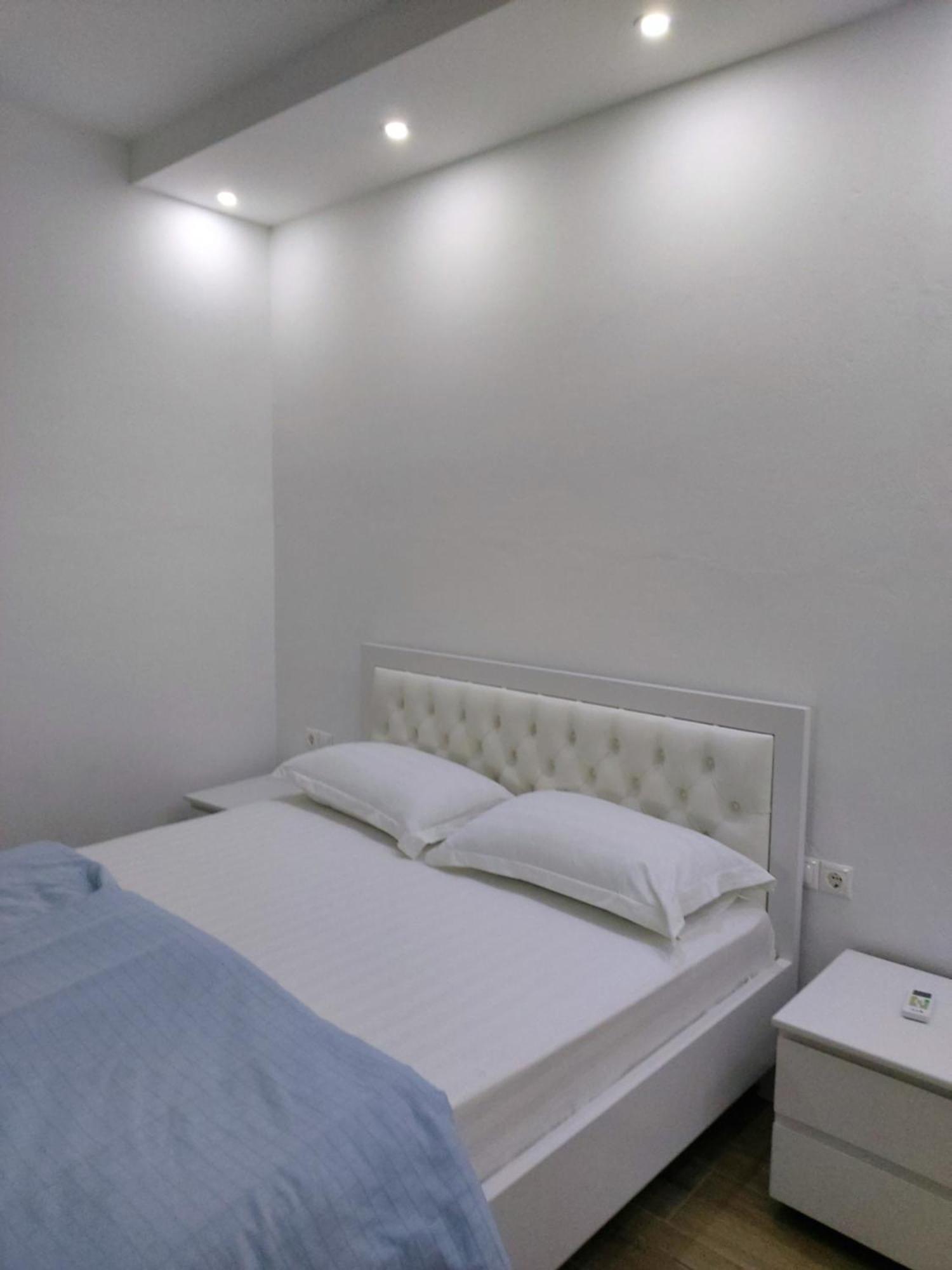 Spacious Apartment Near The Beach Sarandë Exteriér fotografie