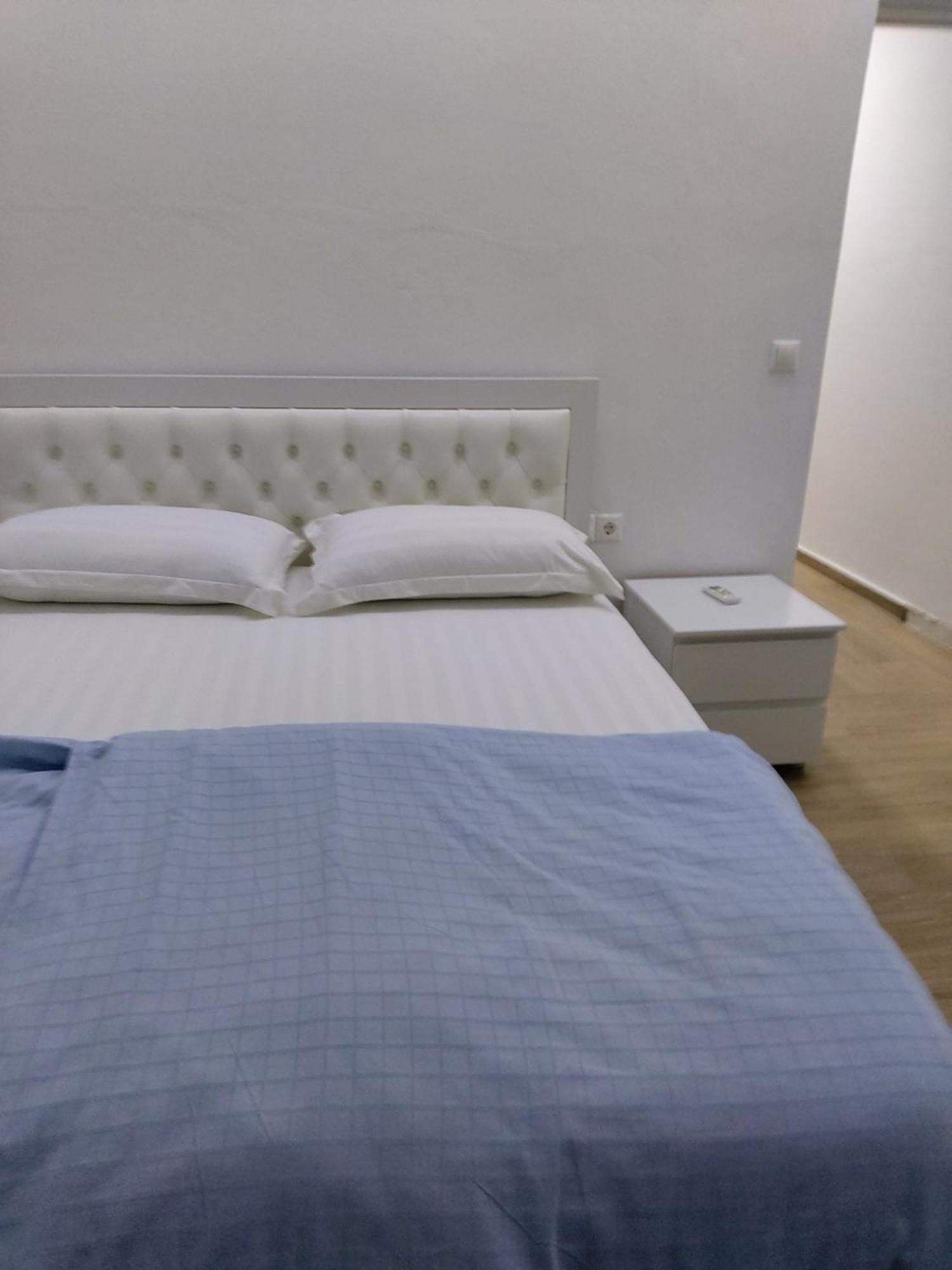 Spacious Apartment Near The Beach Sarandë Exteriér fotografie